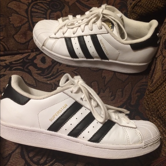 adidas superstar youth size 4